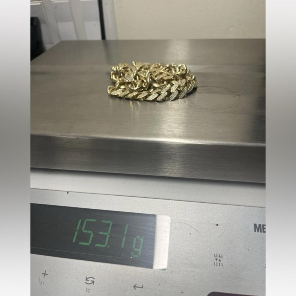 Miami Cuban Link Chain - Picture 14 of 14